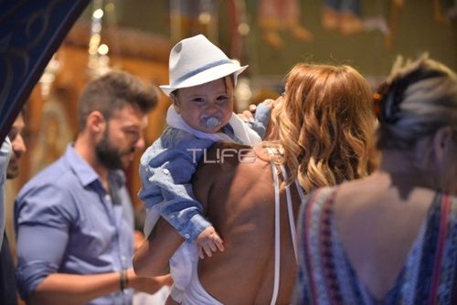 Αγγελική Ηλιάδη - Σάββας Γκέντσογλου: Φωτογραφίες από τη Βάπτιση του Γιου τους παιδιά διασήμων 